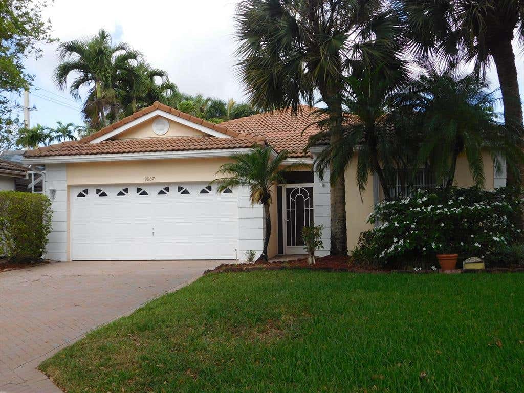 Photo of 9867 Lemonwood Way, Boynton Beach, FL 33437 (MLS # R10711587)