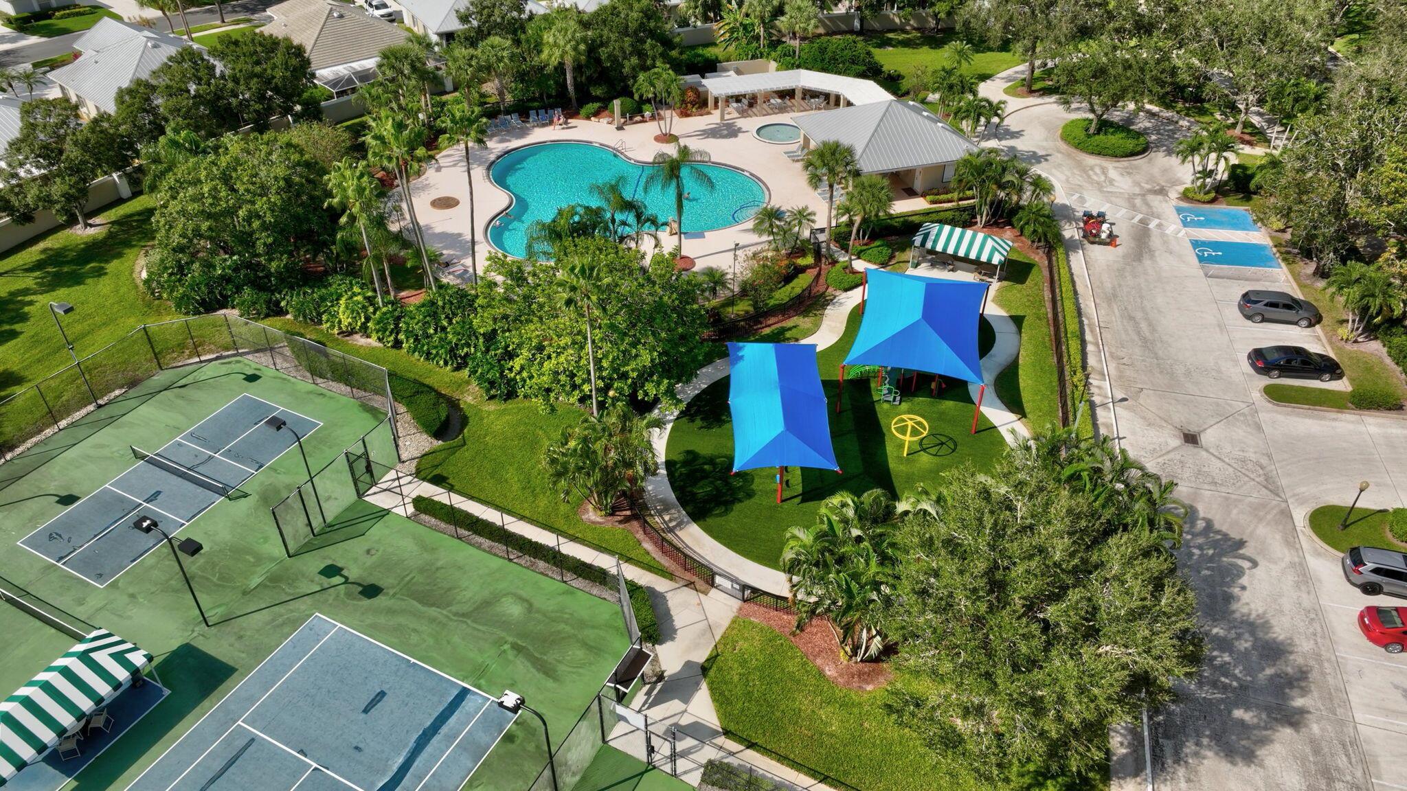 THE MEADOWS AT MARTIN DOW - Residential