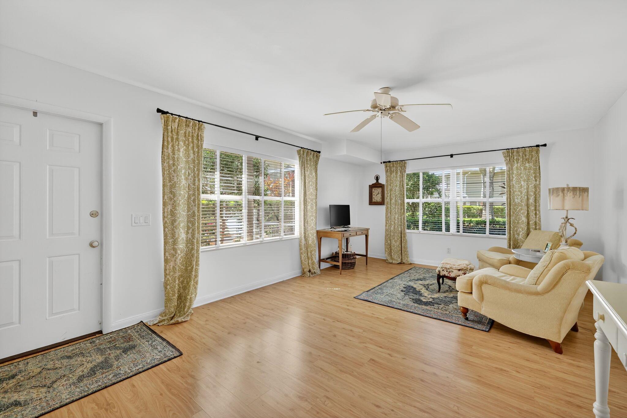 THE MEADOWS AT MARTIN DOW - Residential