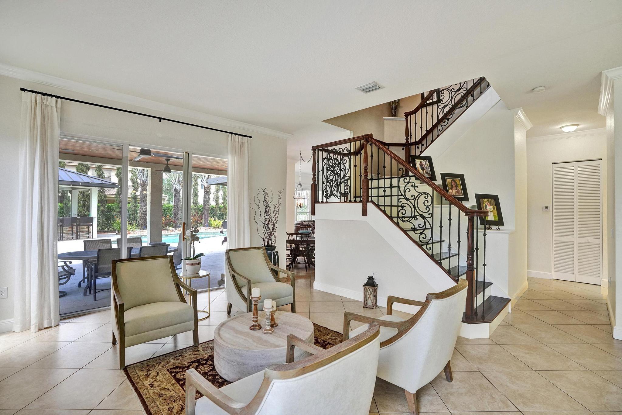 Sunset Lakes - Residential