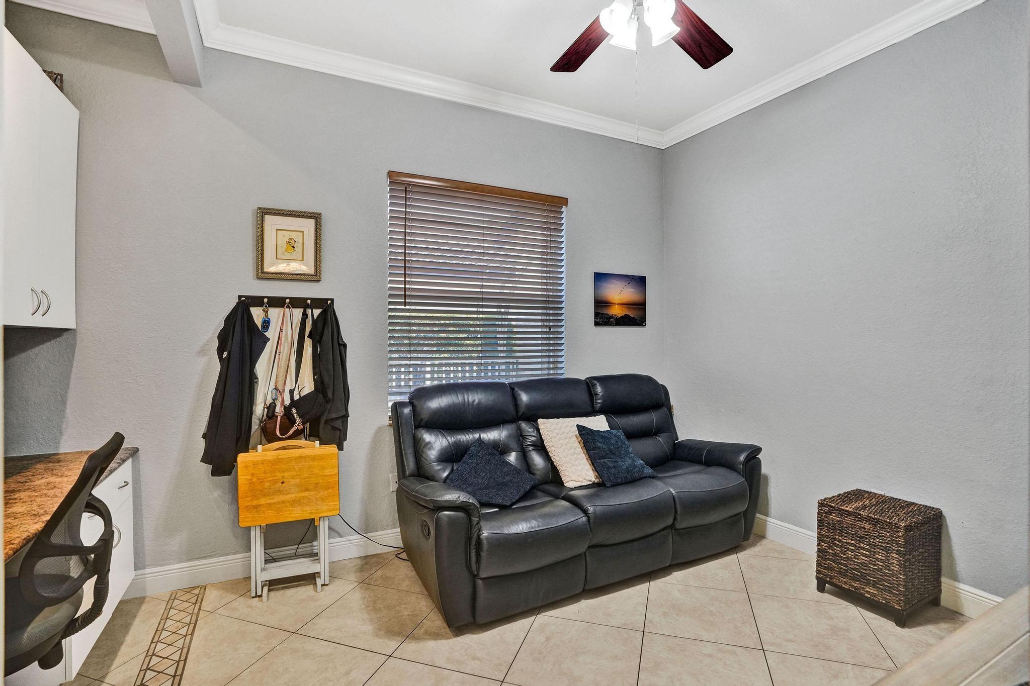 Sunset Lakes - Residential