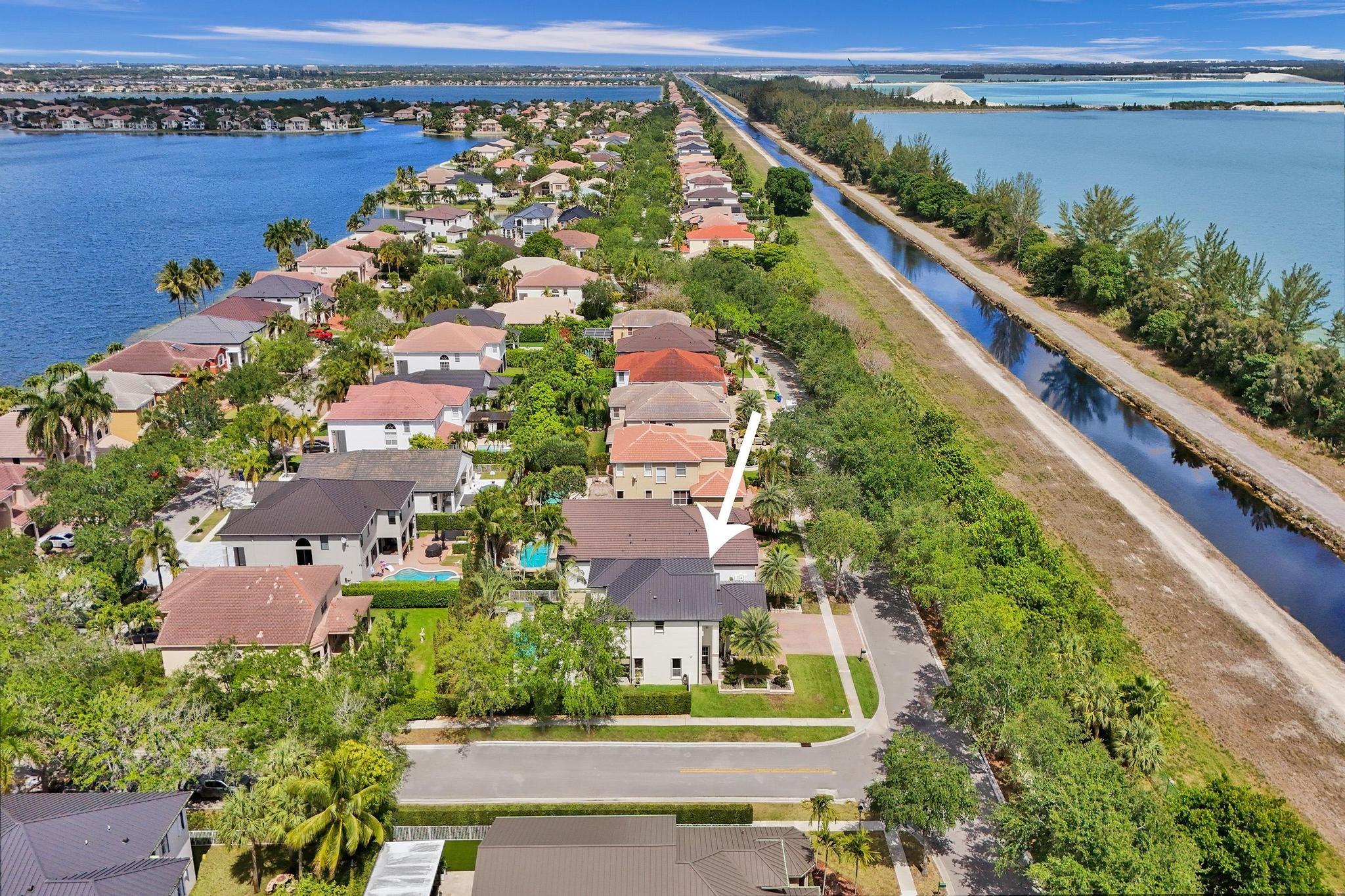 Sunset Lakes - Residential