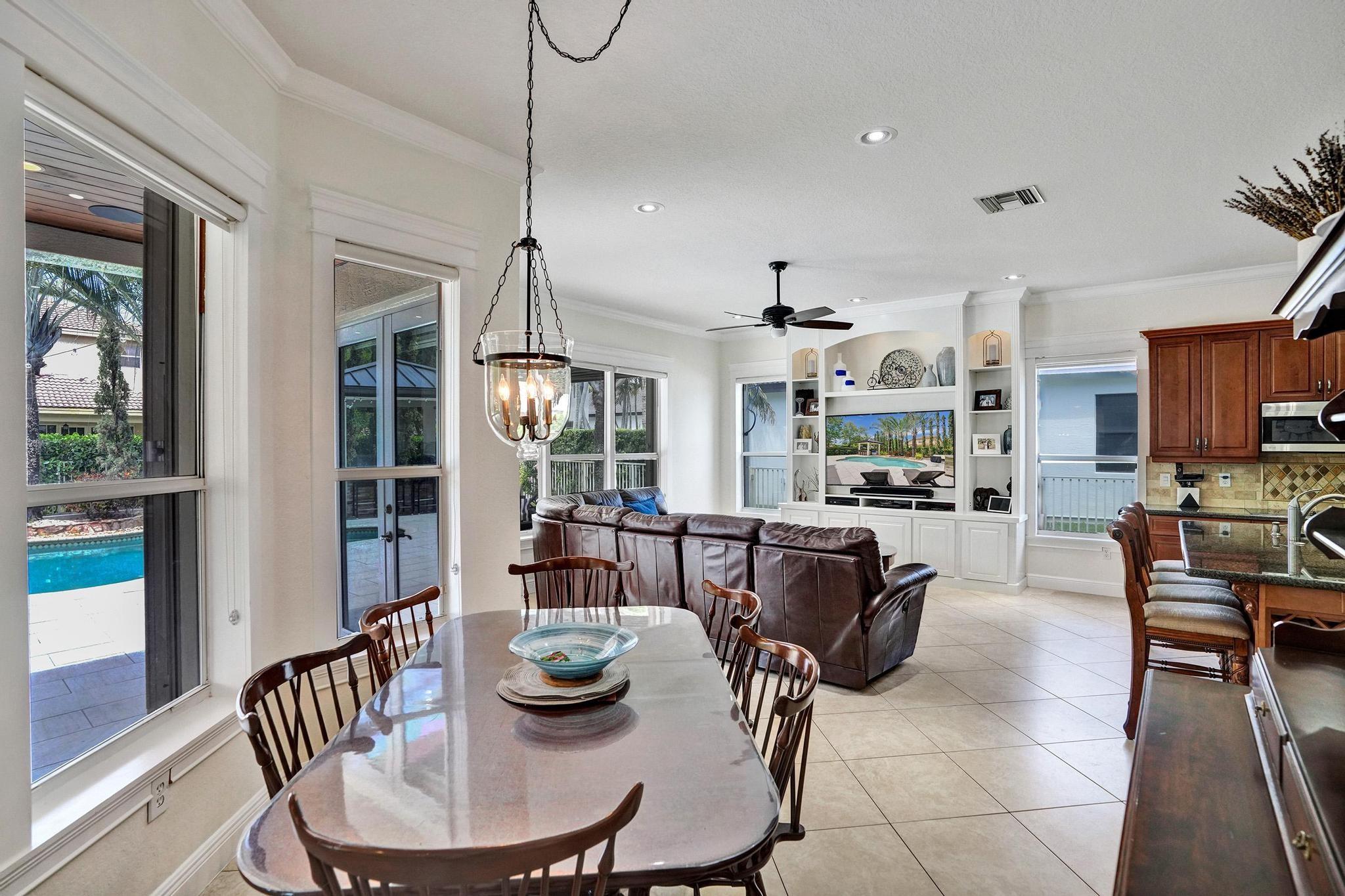 Sunset Lakes - Residential