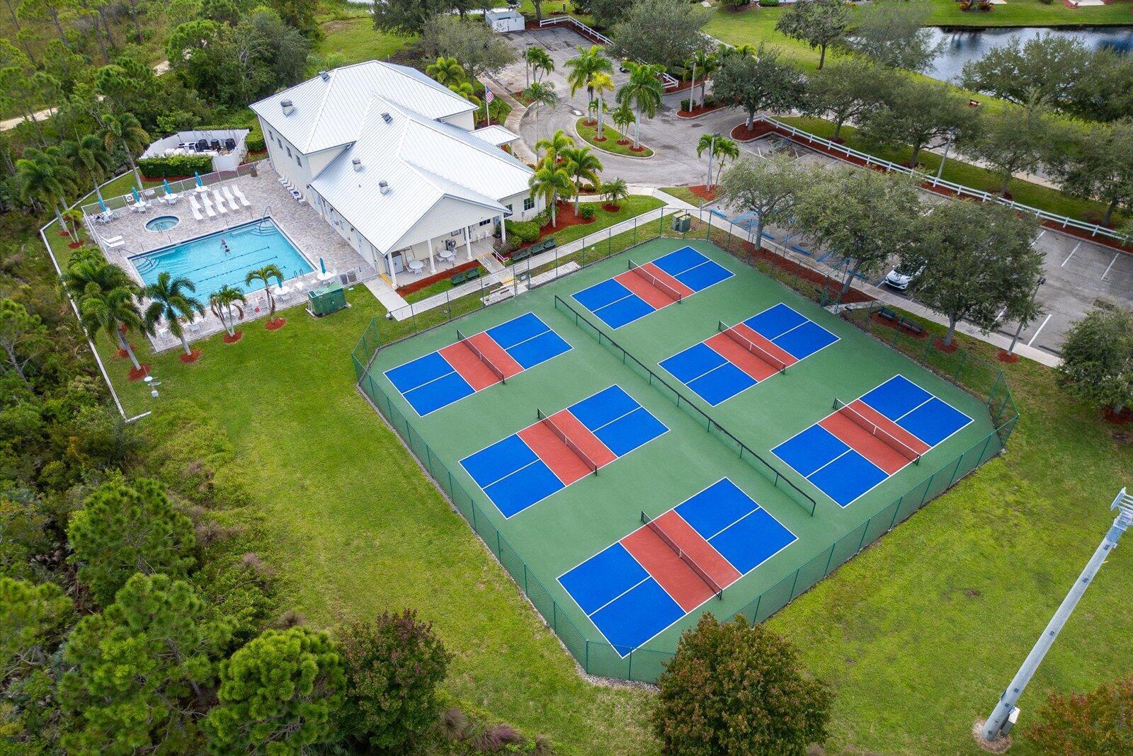 THE LINKS AT SAVANNA CLUB - Residential