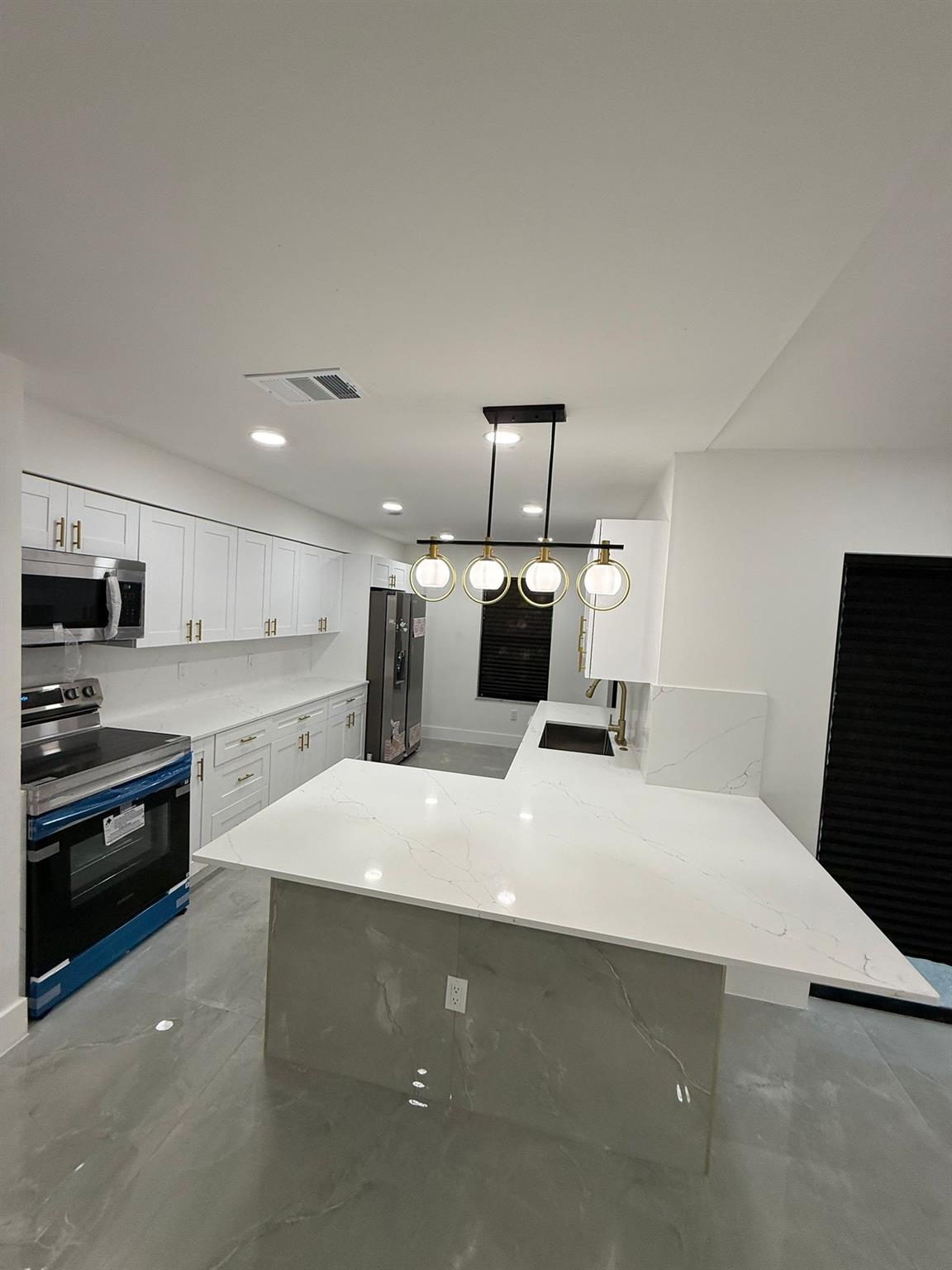 PORT ST LUCIE SEC 28 - Residential