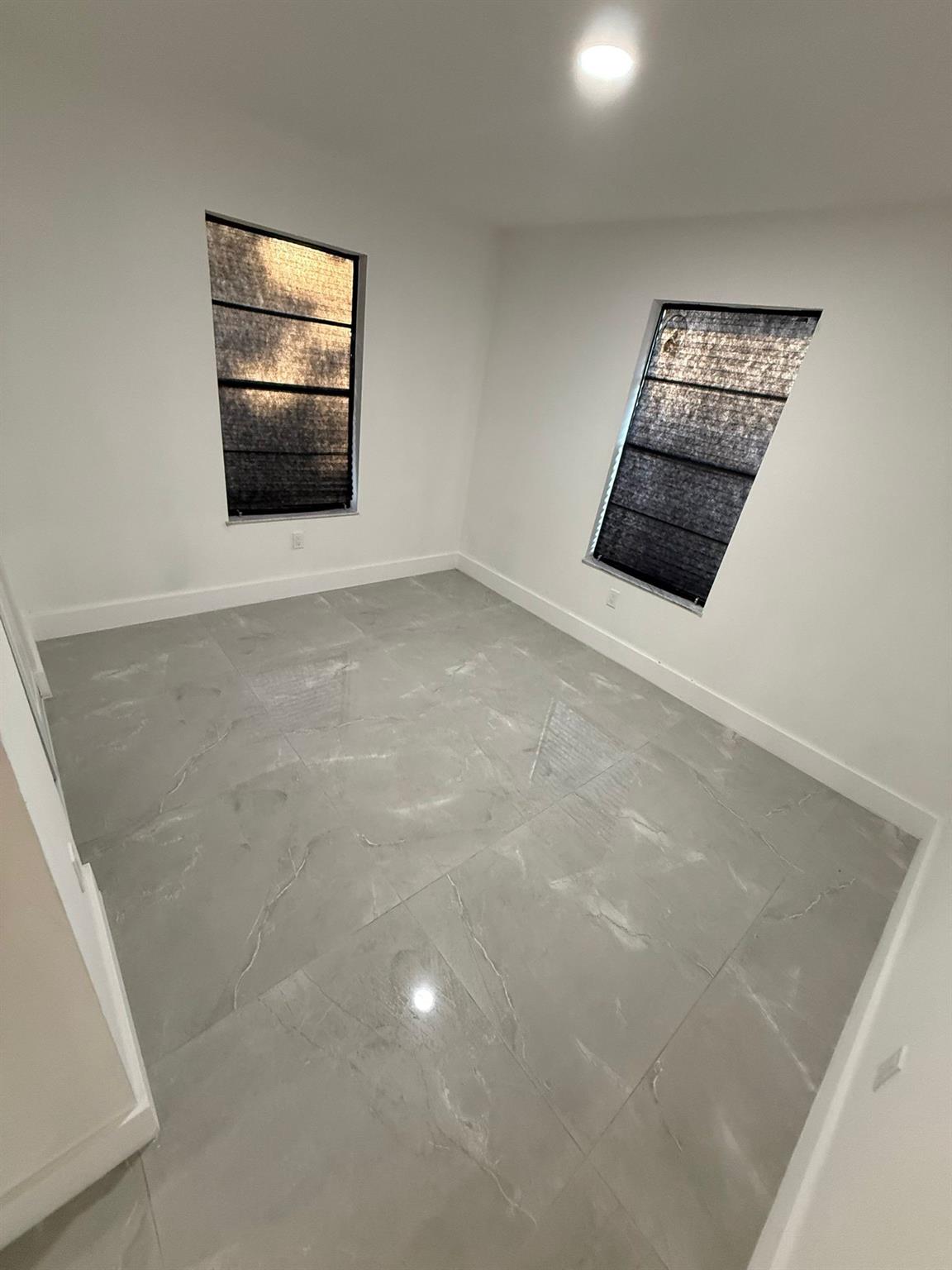 PORT ST LUCIE SEC 28 - Residential