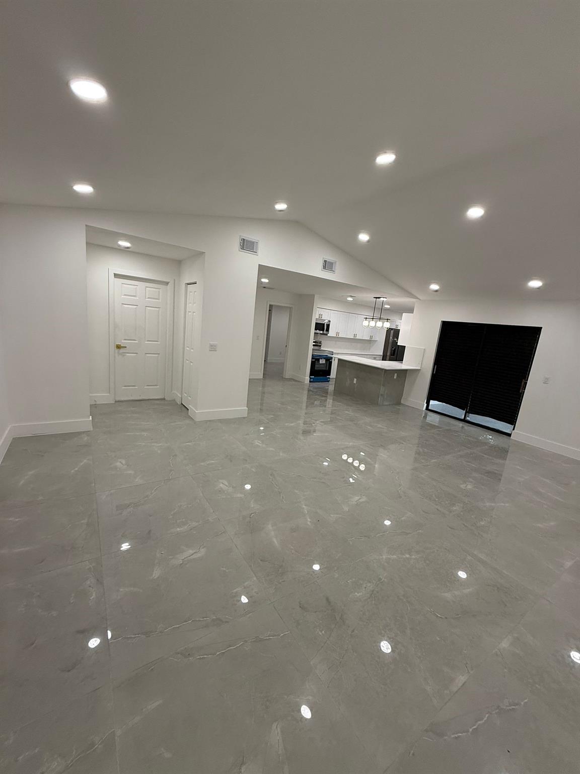 PORT ST LUCIE SEC 28 - Residential