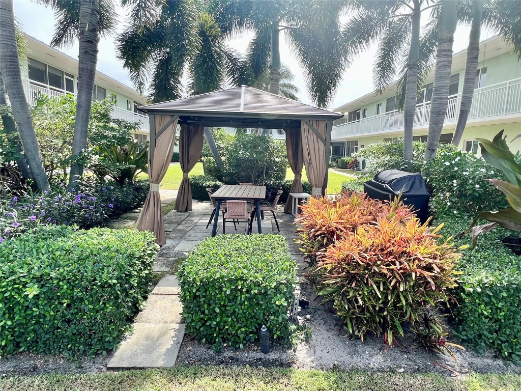 Tarelton Manor - Residential
