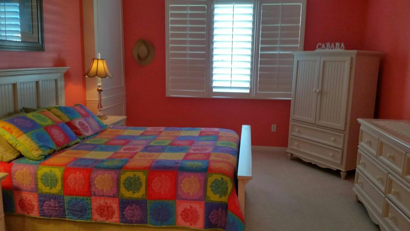 HARBOUR ISLE AT HUTCHINSON ISLAND WEST, A CONDOMIN - Residential Lease