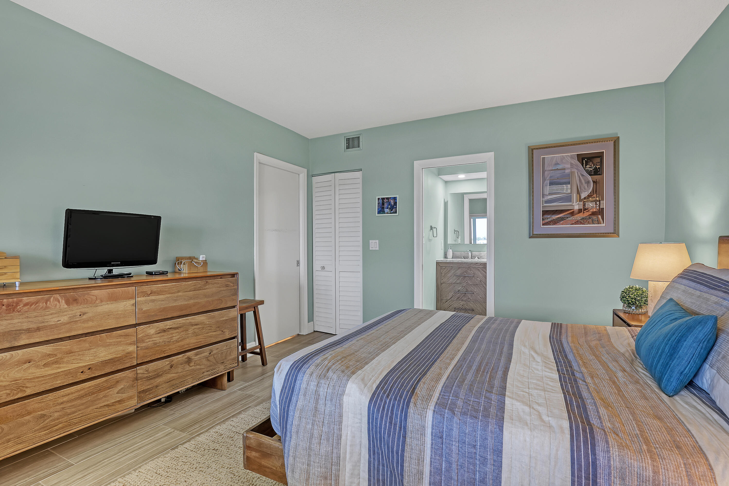 Tropic Harbor - Residential