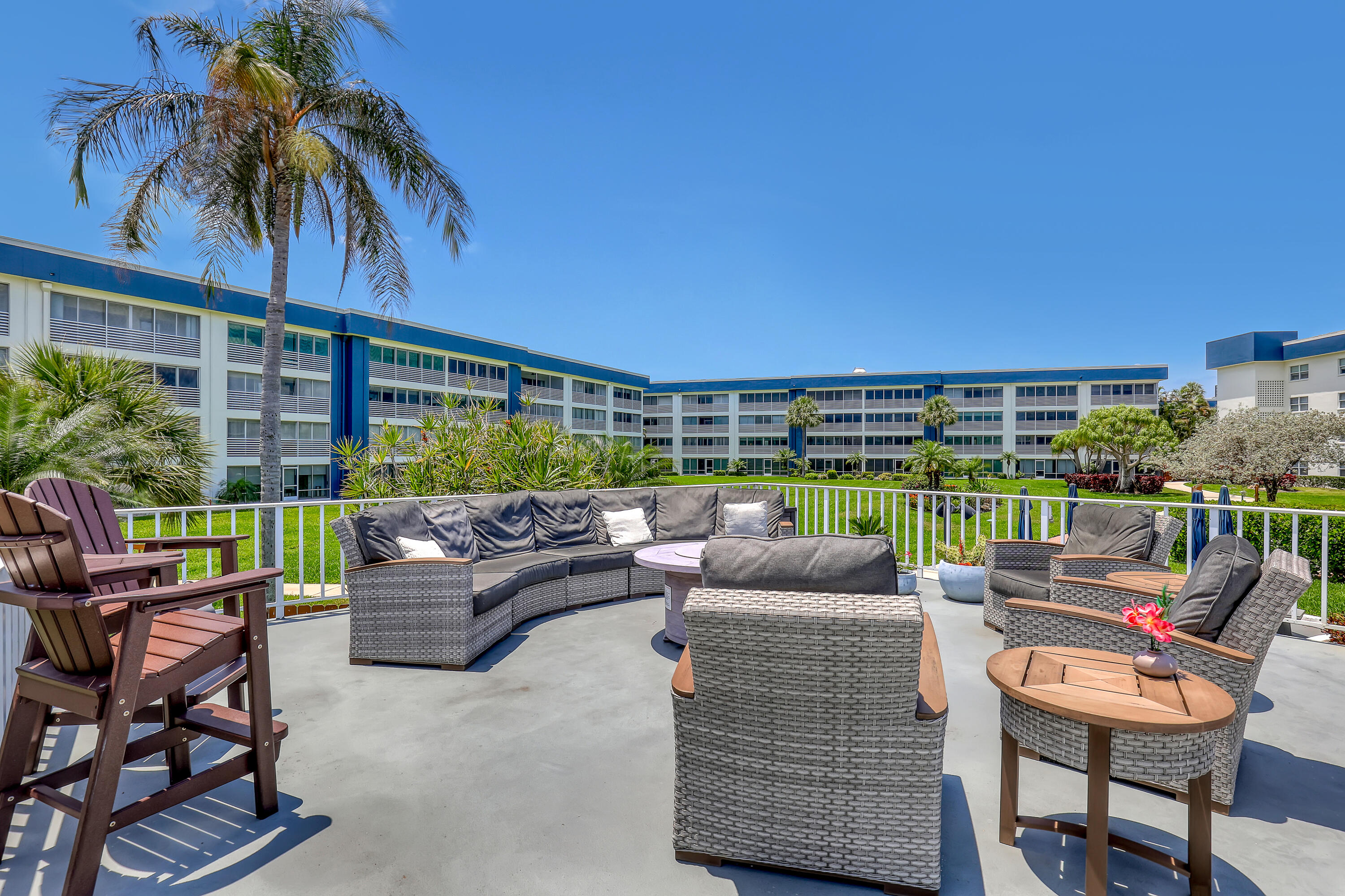 Tropic Harbor - Residential