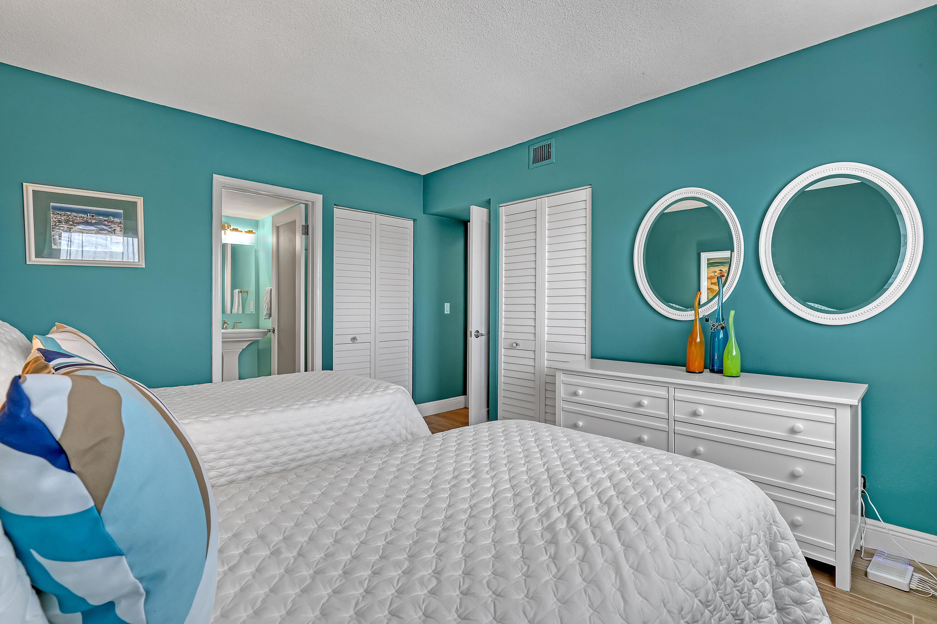 Tropic Harbor - Residential