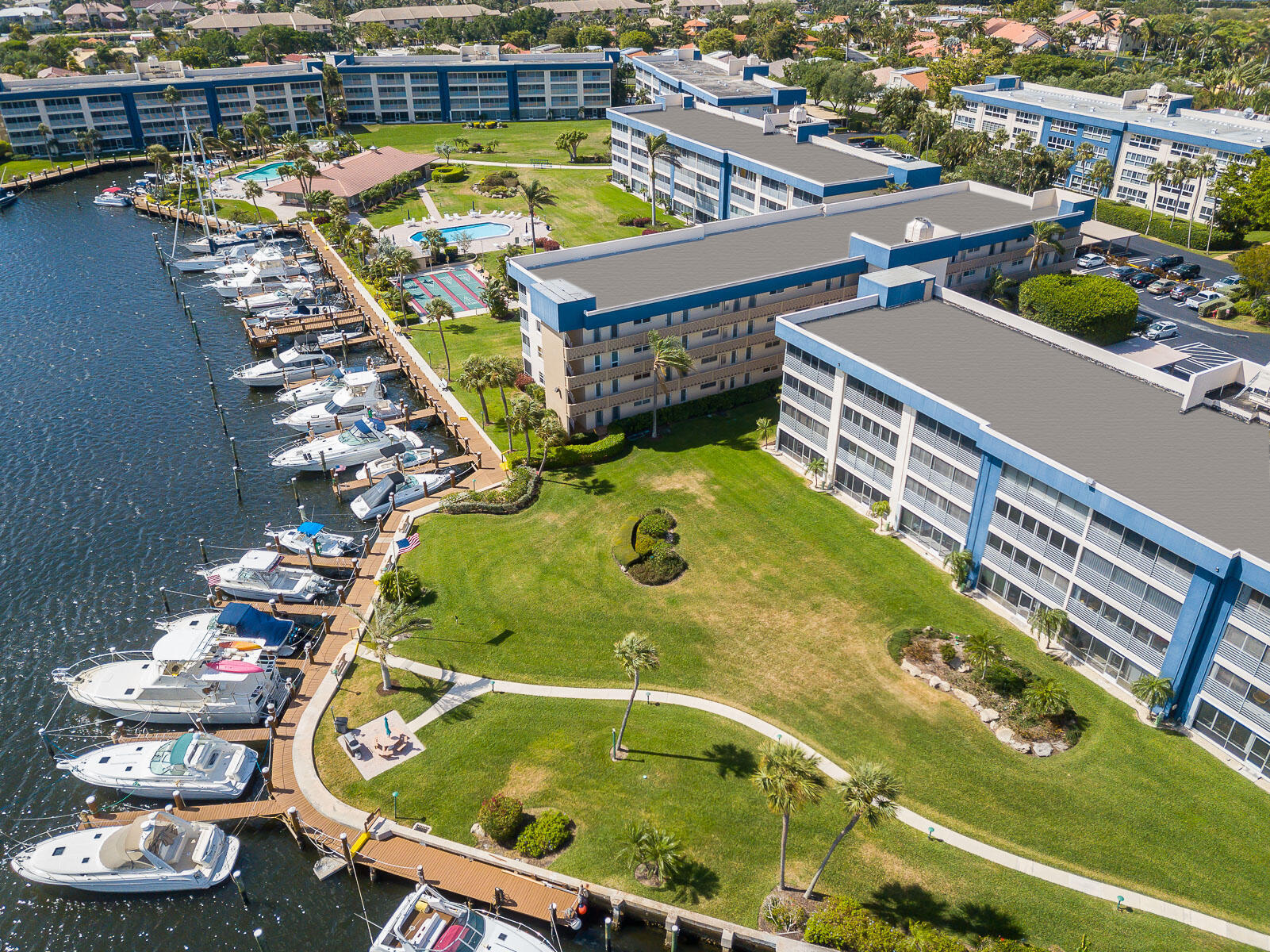 Tropic Harbor - Residential