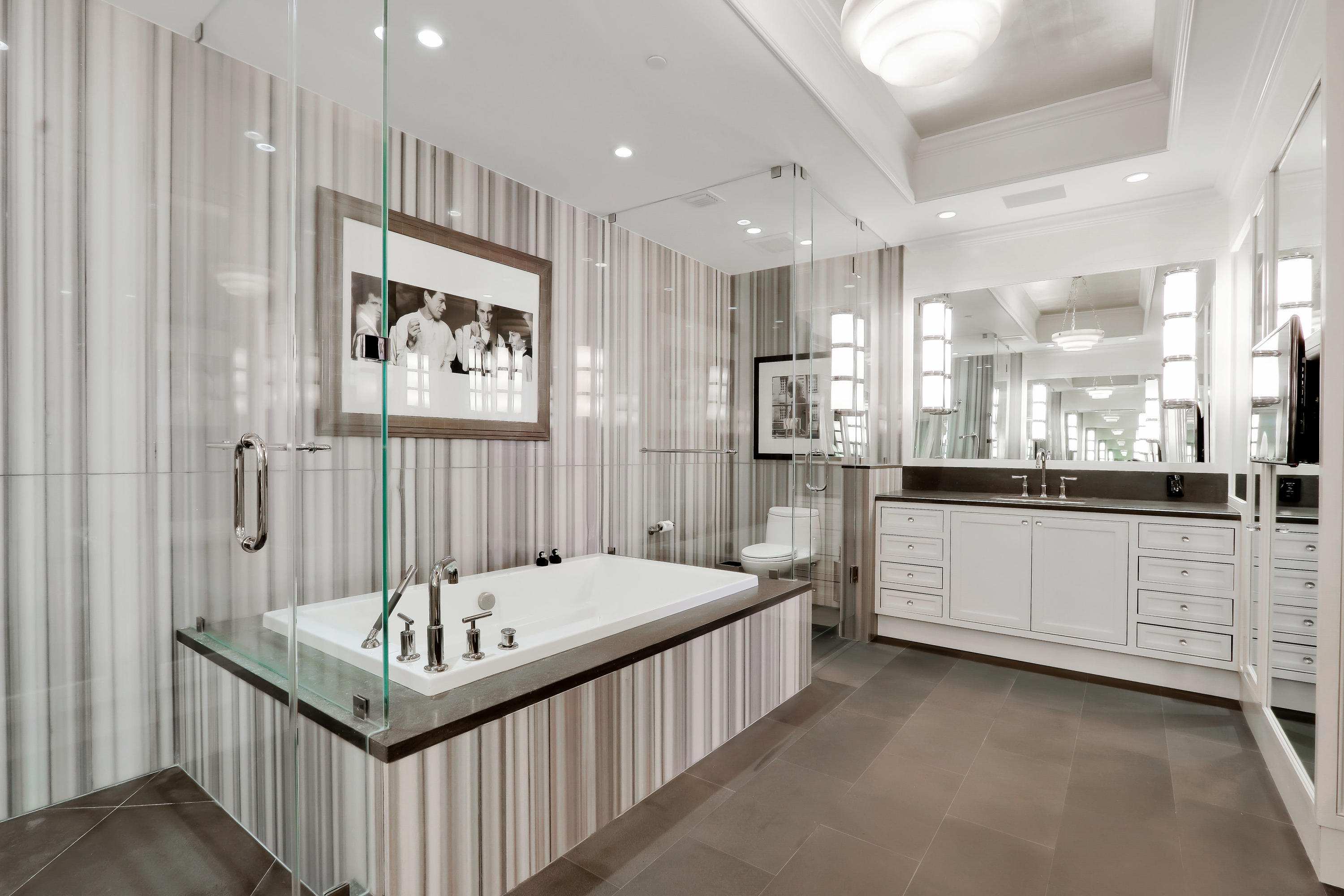 4001 NORTH OCEAN CONDO - Residential