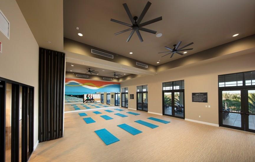 MIRA LAGO - Residential