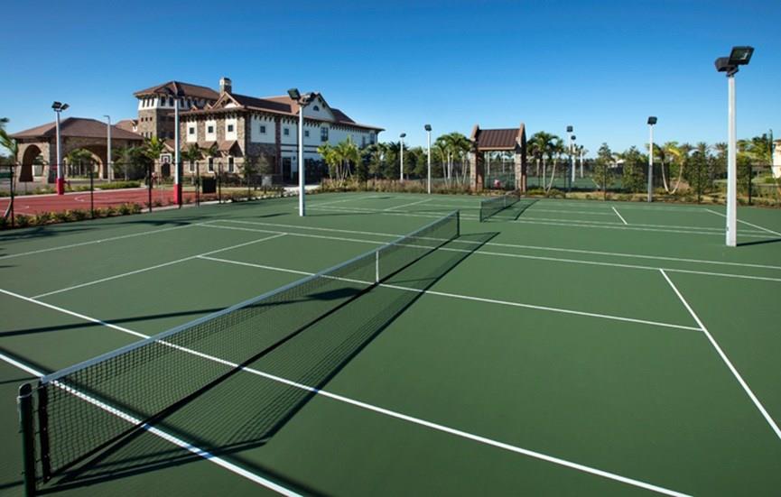 MIRA LAGO - Residential