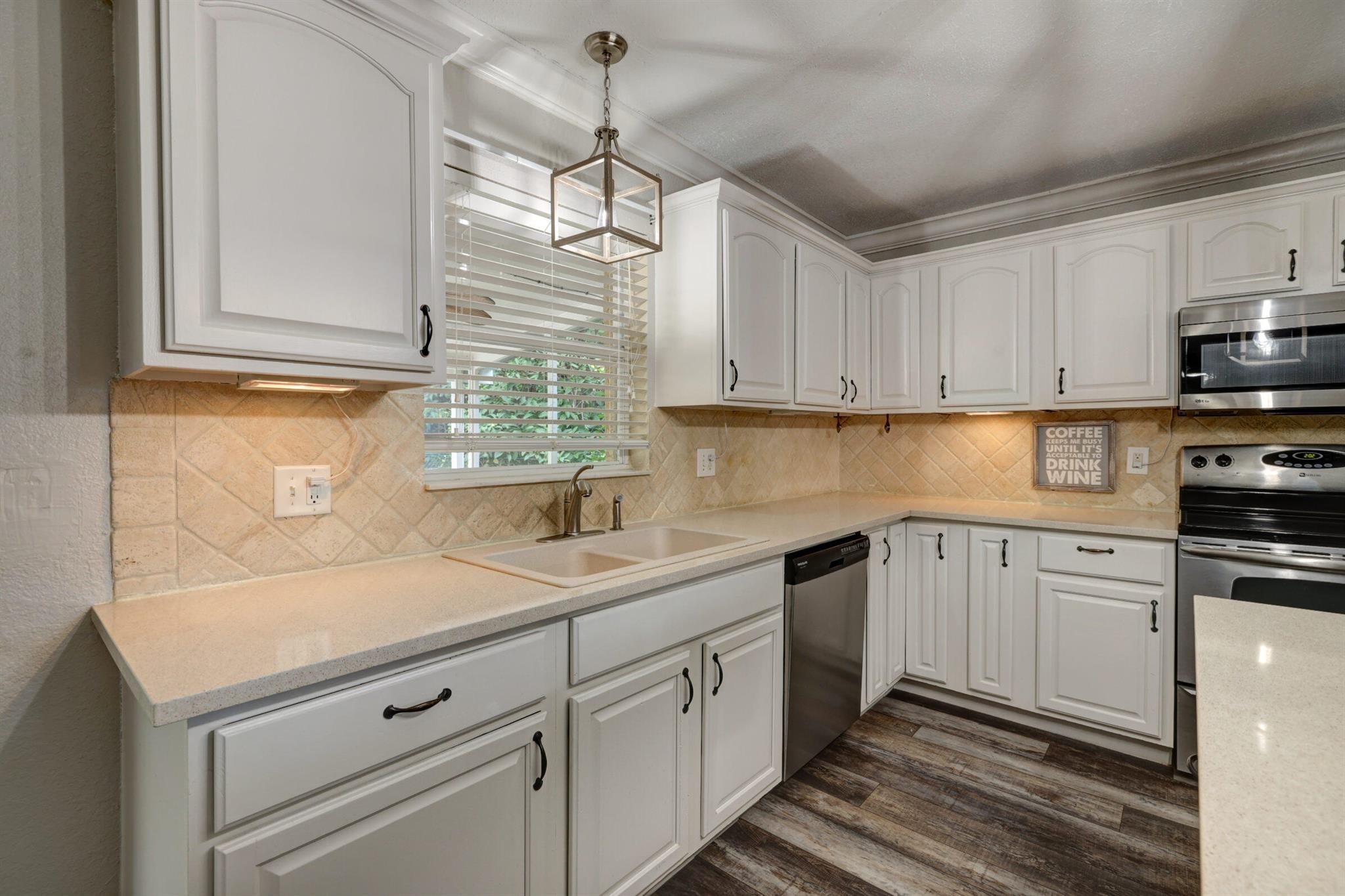 SAWGRASS LAKES PLAT NO 1 - Residential