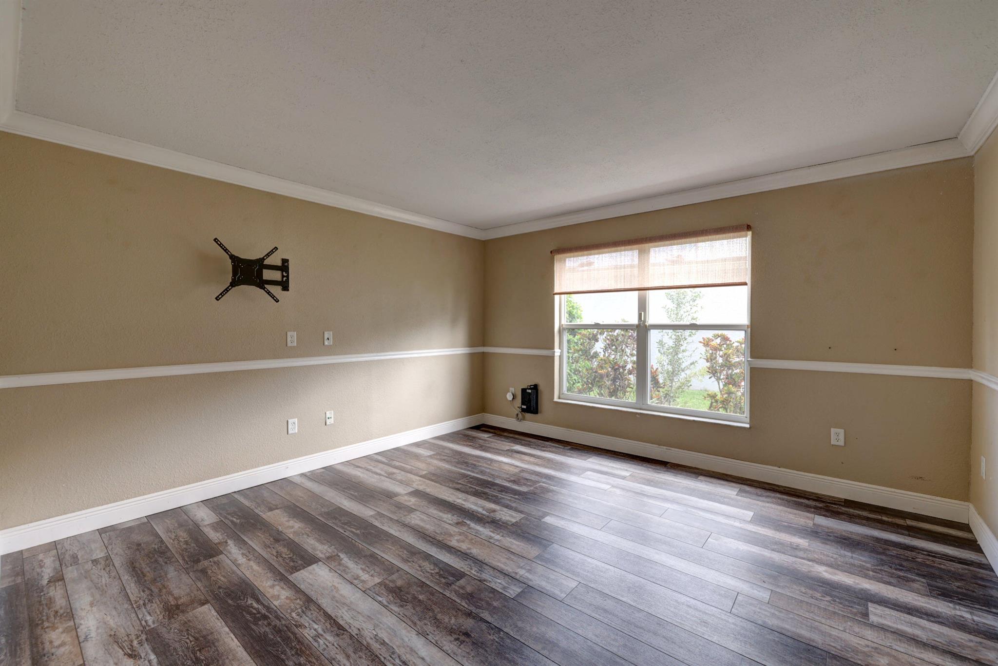 SAWGRASS LAKES PLAT NO 1 - Residential