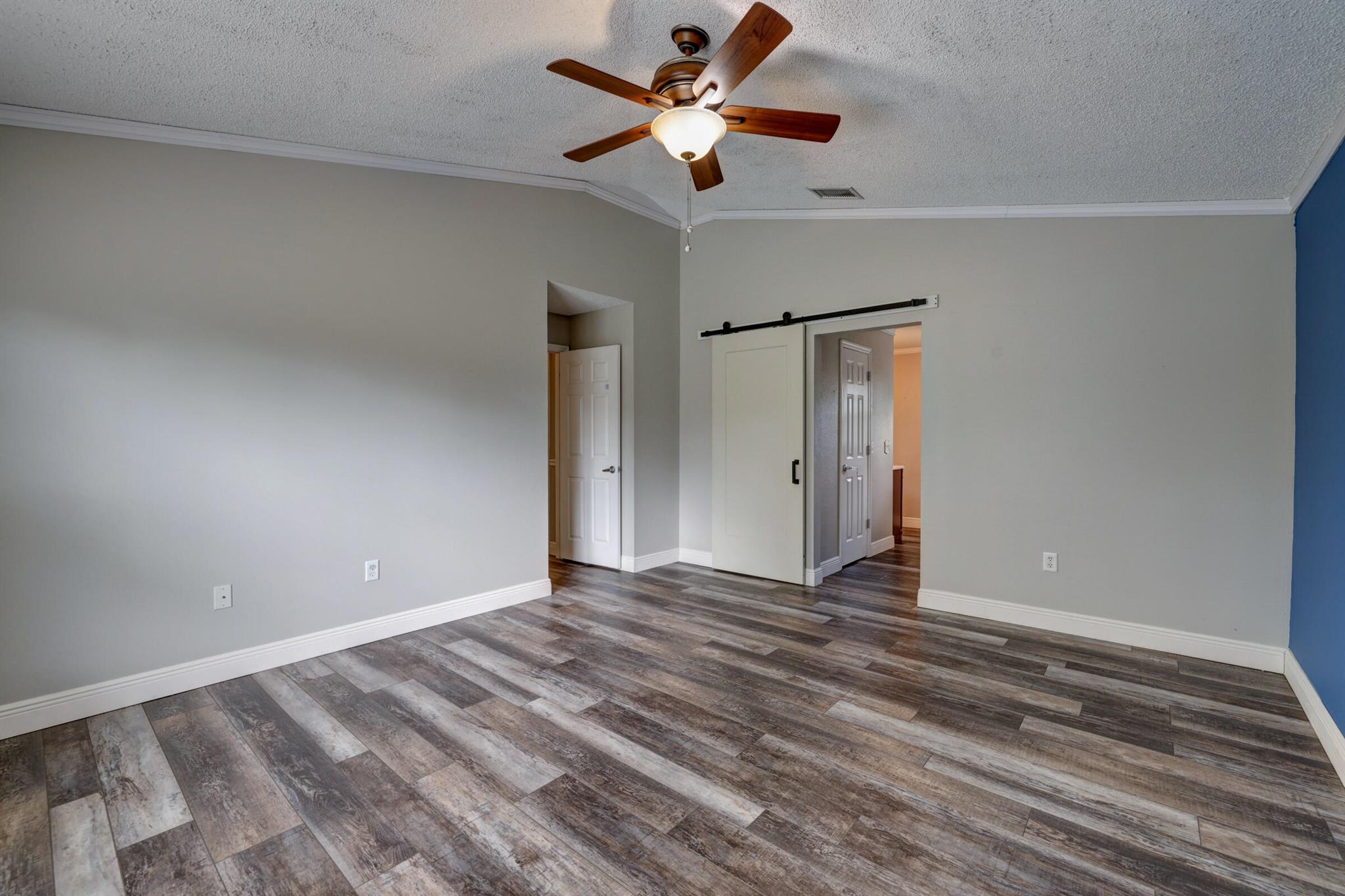 SAWGRASS LAKES PLAT NO 1 - Residential