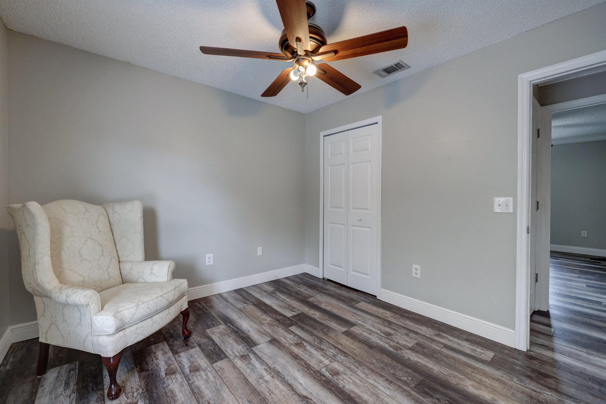 SAWGRASS LAKES PLAT NO 1 - Residential