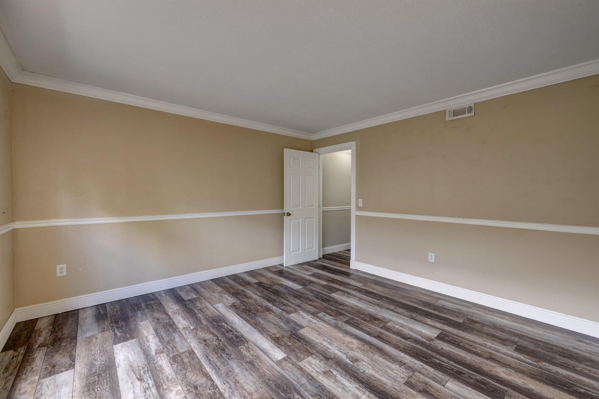 SAWGRASS LAKES PLAT NO 1 - Residential