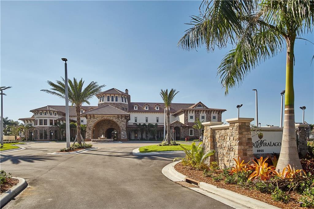 MIRA LAGO - Residential