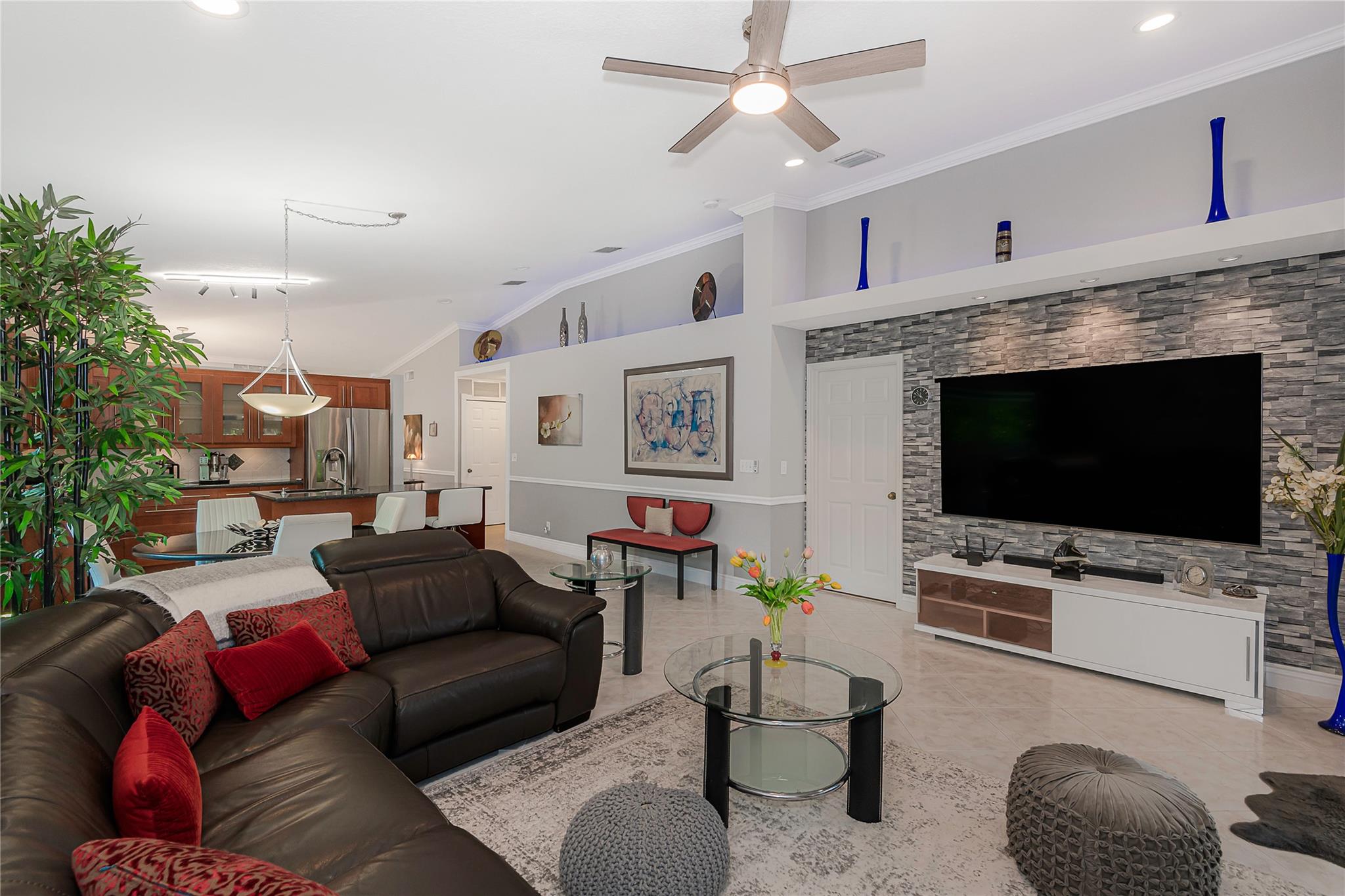 Olympia & York Residentia - Residential