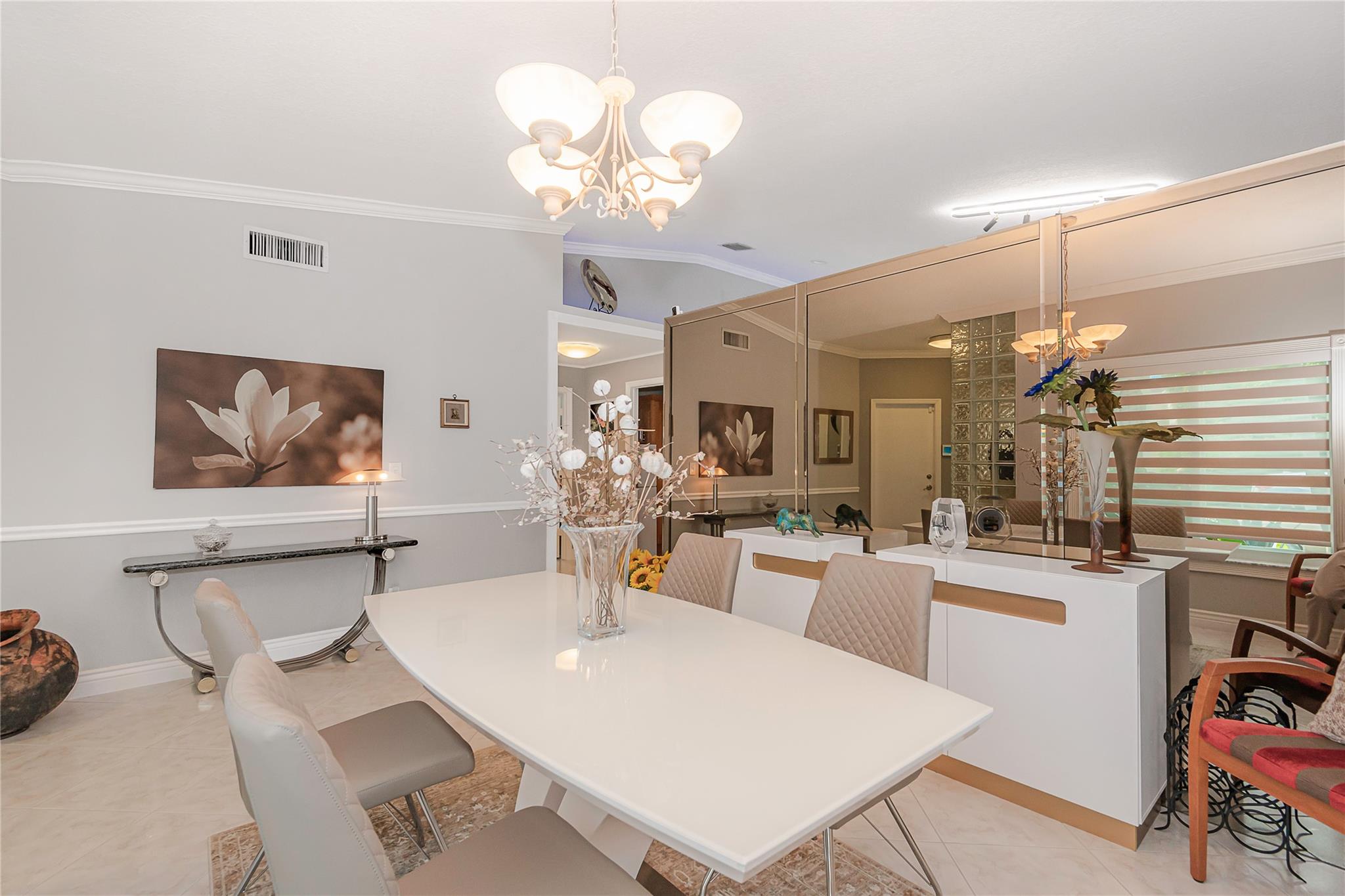 Olympia & York Residentia - Residential