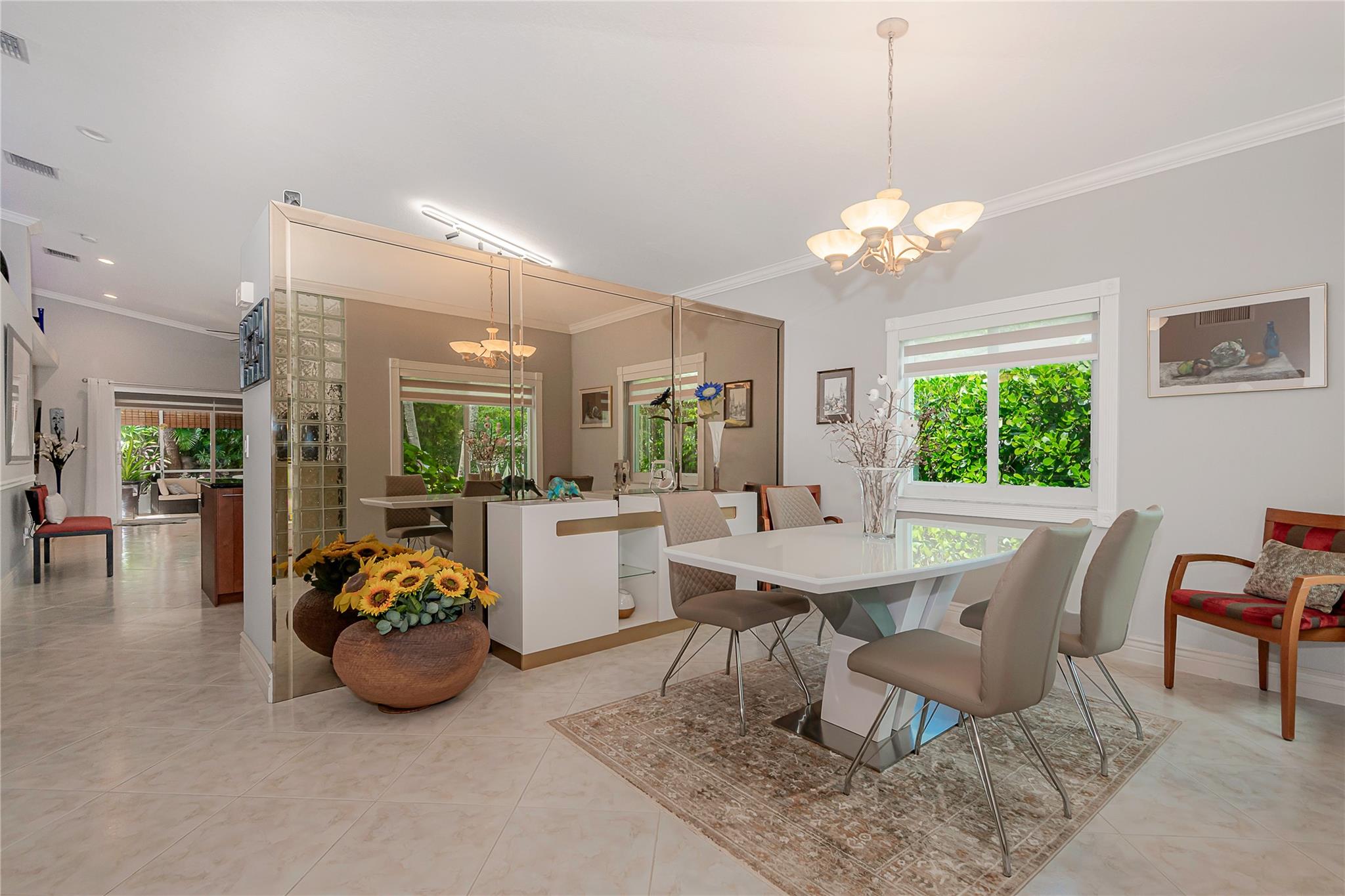 Olympia & York Residentia - Residential