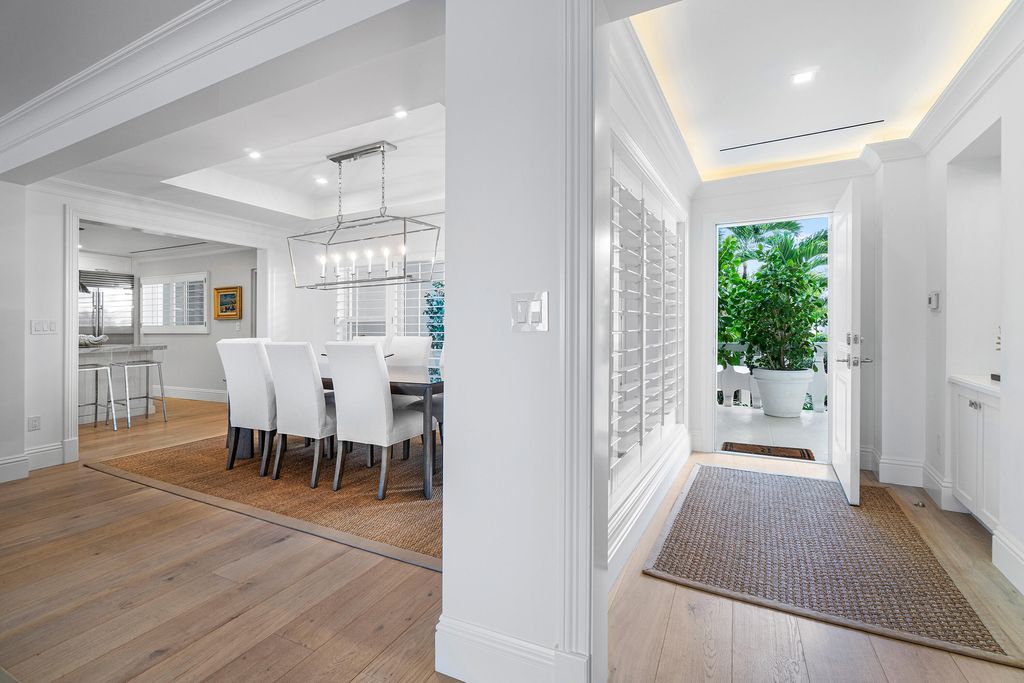 Photo of 300 S Ocean Boulevard #2d, Palm Beach, FL 33480 (MLS # B26001209)