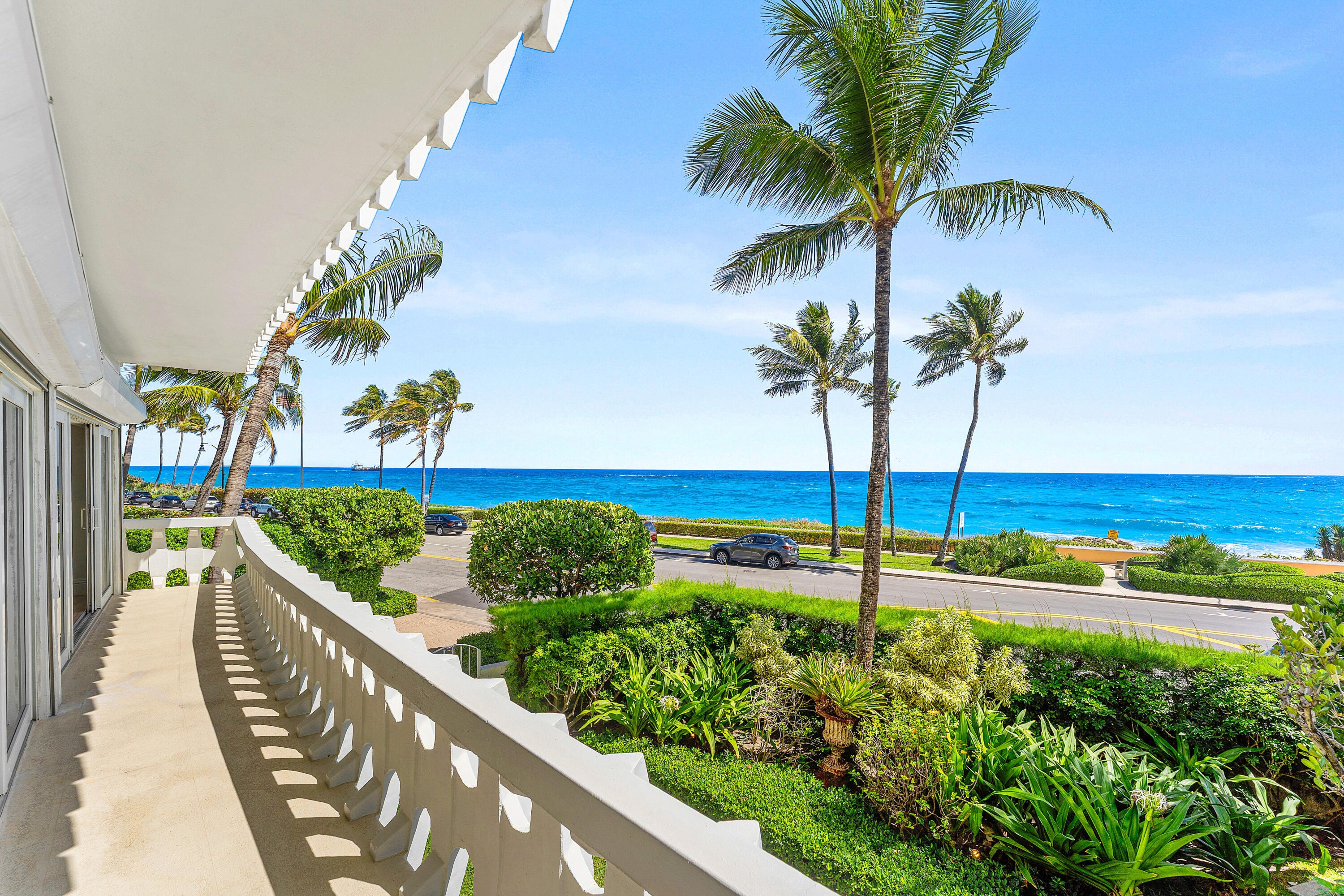 THREE HUNDRED OCEAN BLVD APTS INC - Residential