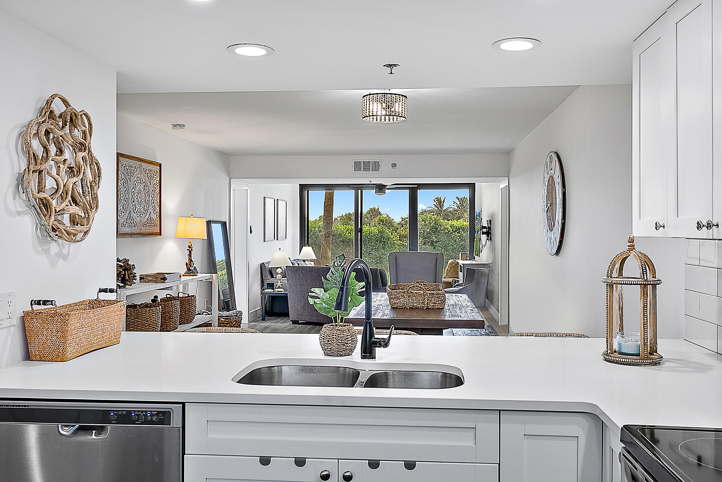 Ocean At The Bluffs South - Residential Lease