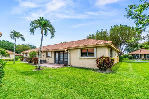 Tiny photo for 4625 Rosewood Tree Court #A, Boynton Beach, FL 33436 (MLS # B26021382)