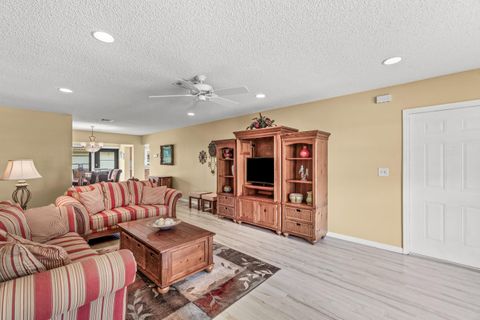 Tiny photo for 4625 Rosewood Tree Court #A, Boynton Beach, FL 33436 (MLS # B26021382)