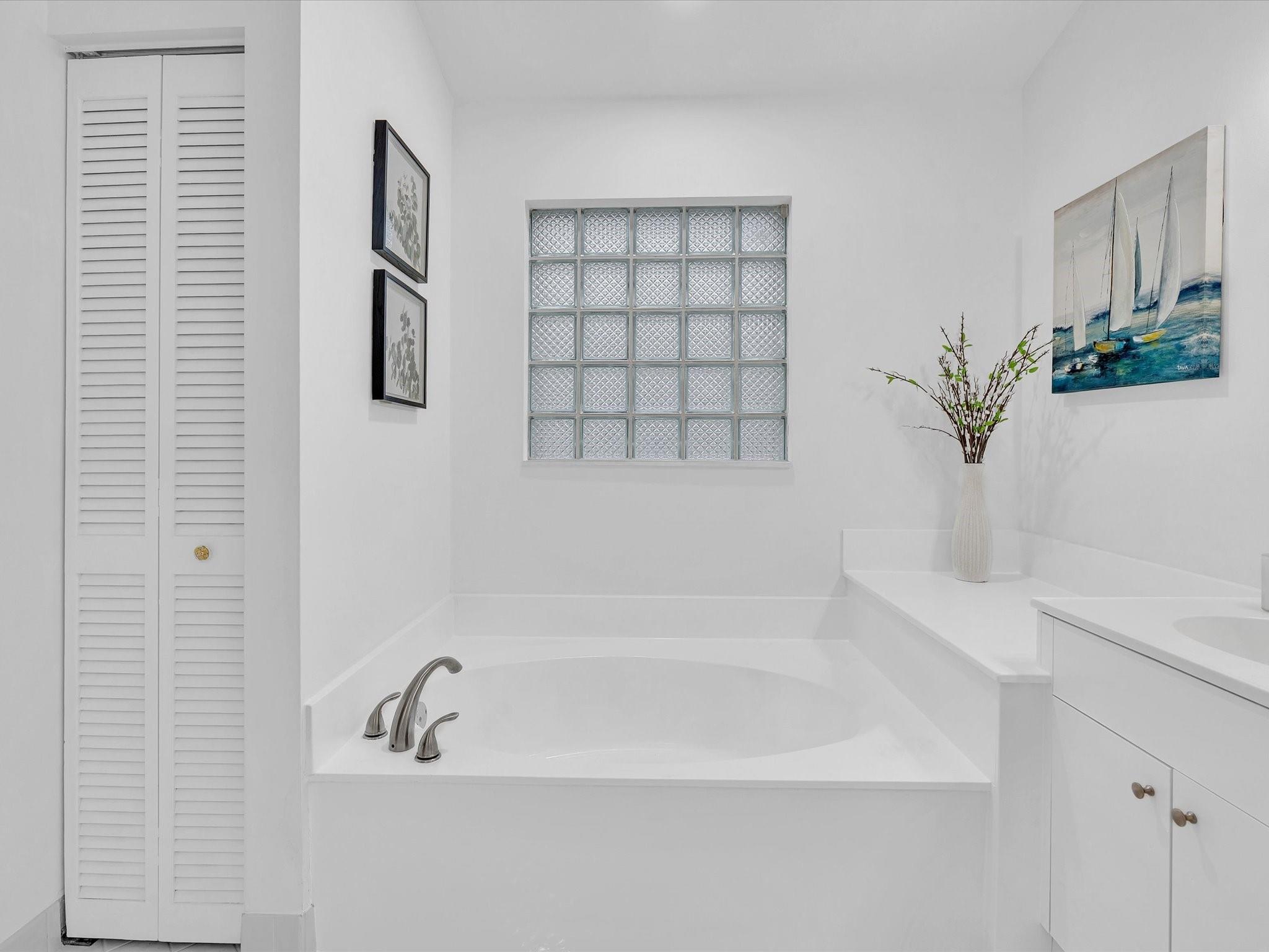 Bermuda Springs - Residential