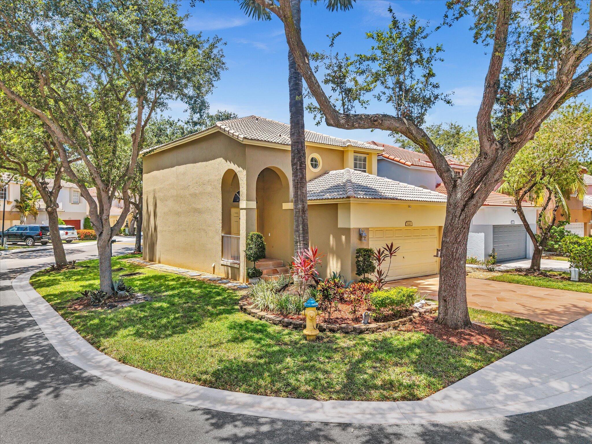 5323 Eagle Cay Way