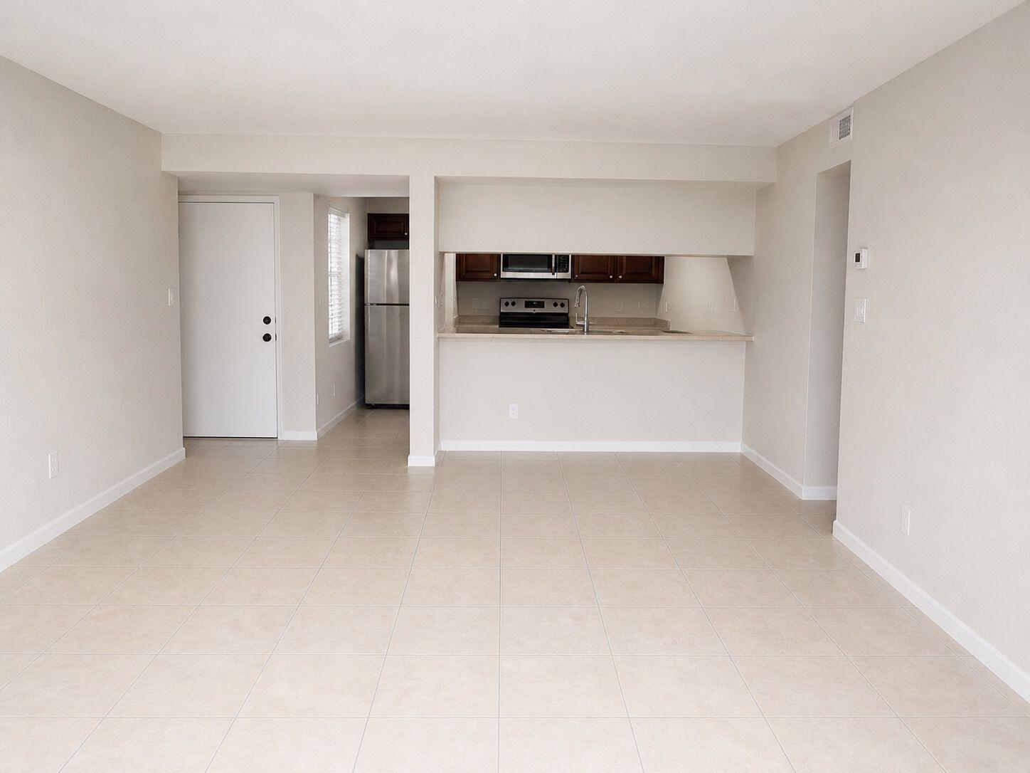 FOREST PARK CONDO - Residential