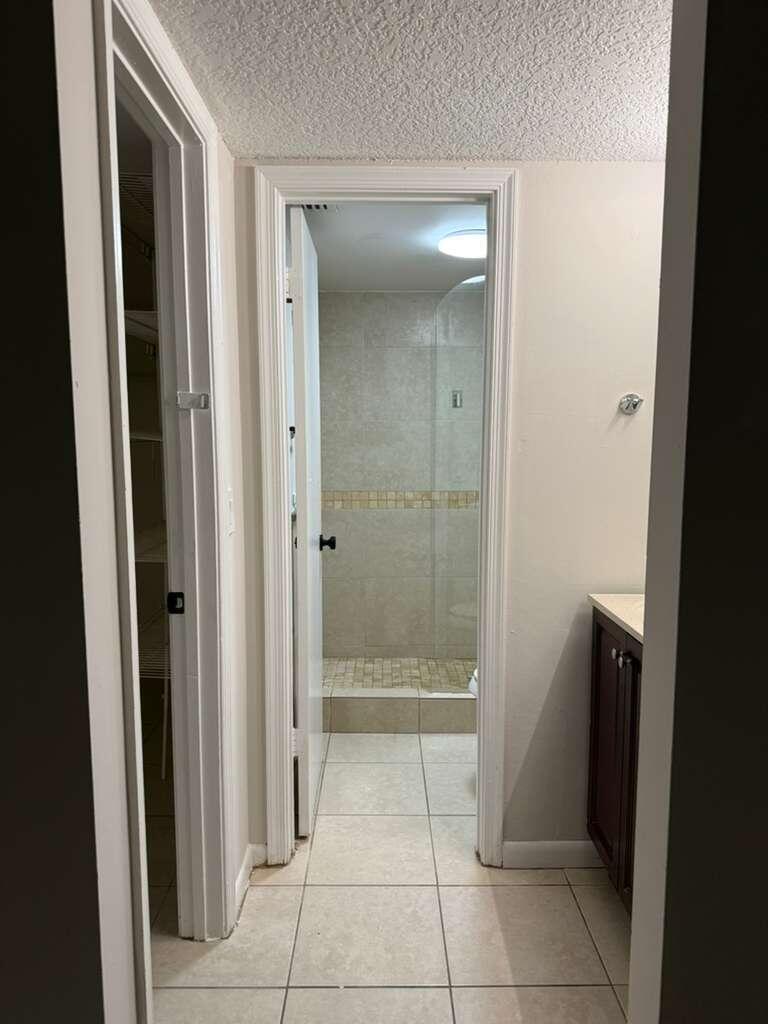 FOREST PARK CONDO - Residential