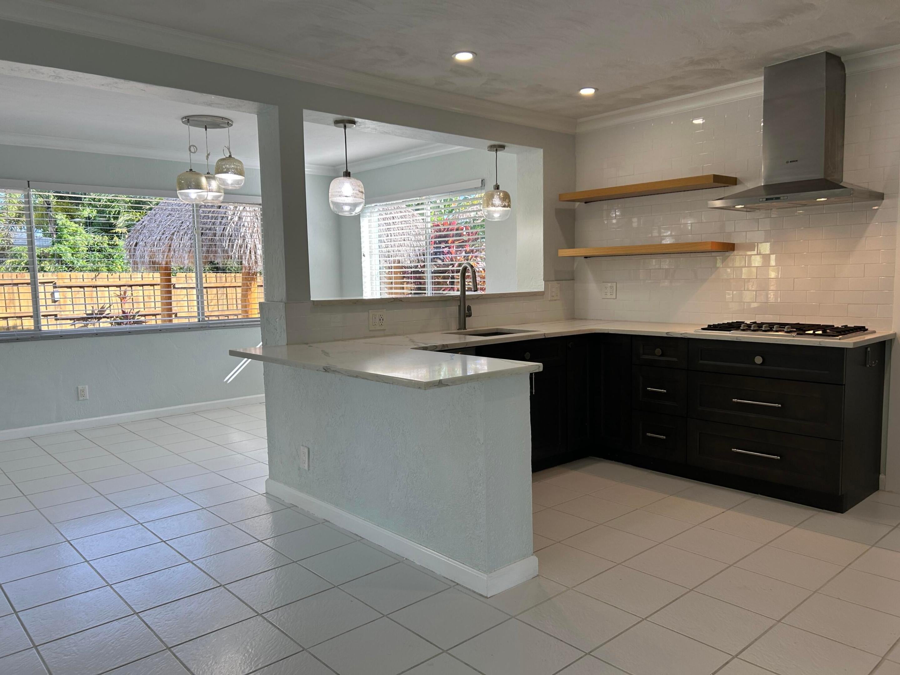 455 NE 29TH Street