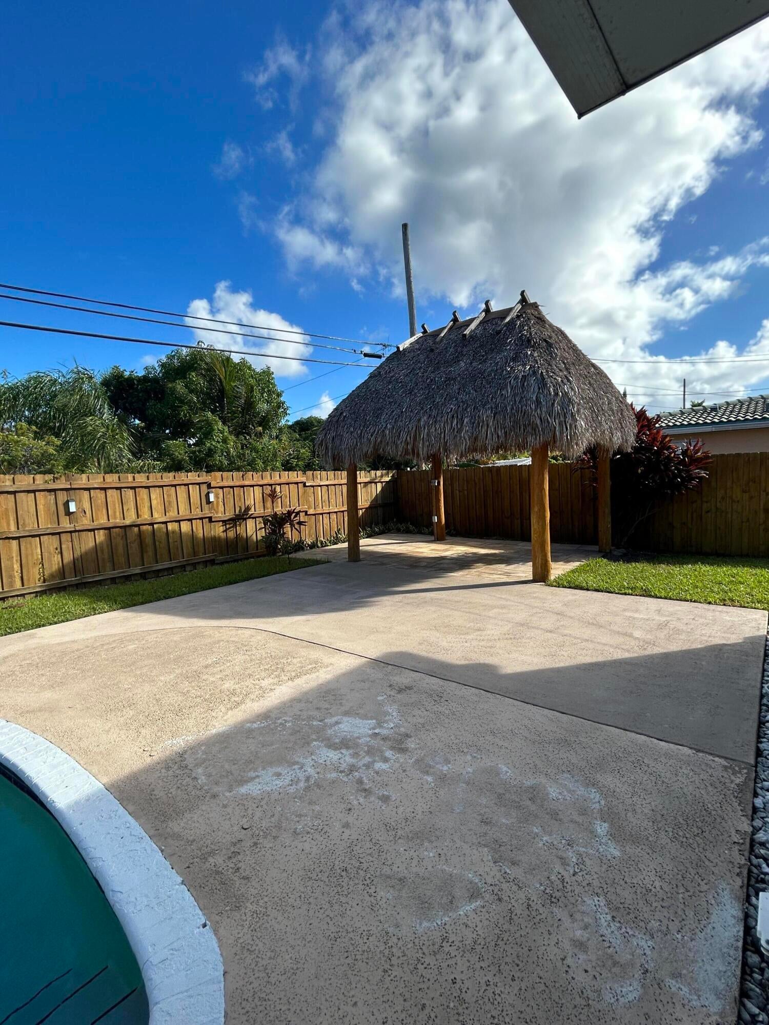 455 NE 29TH Street