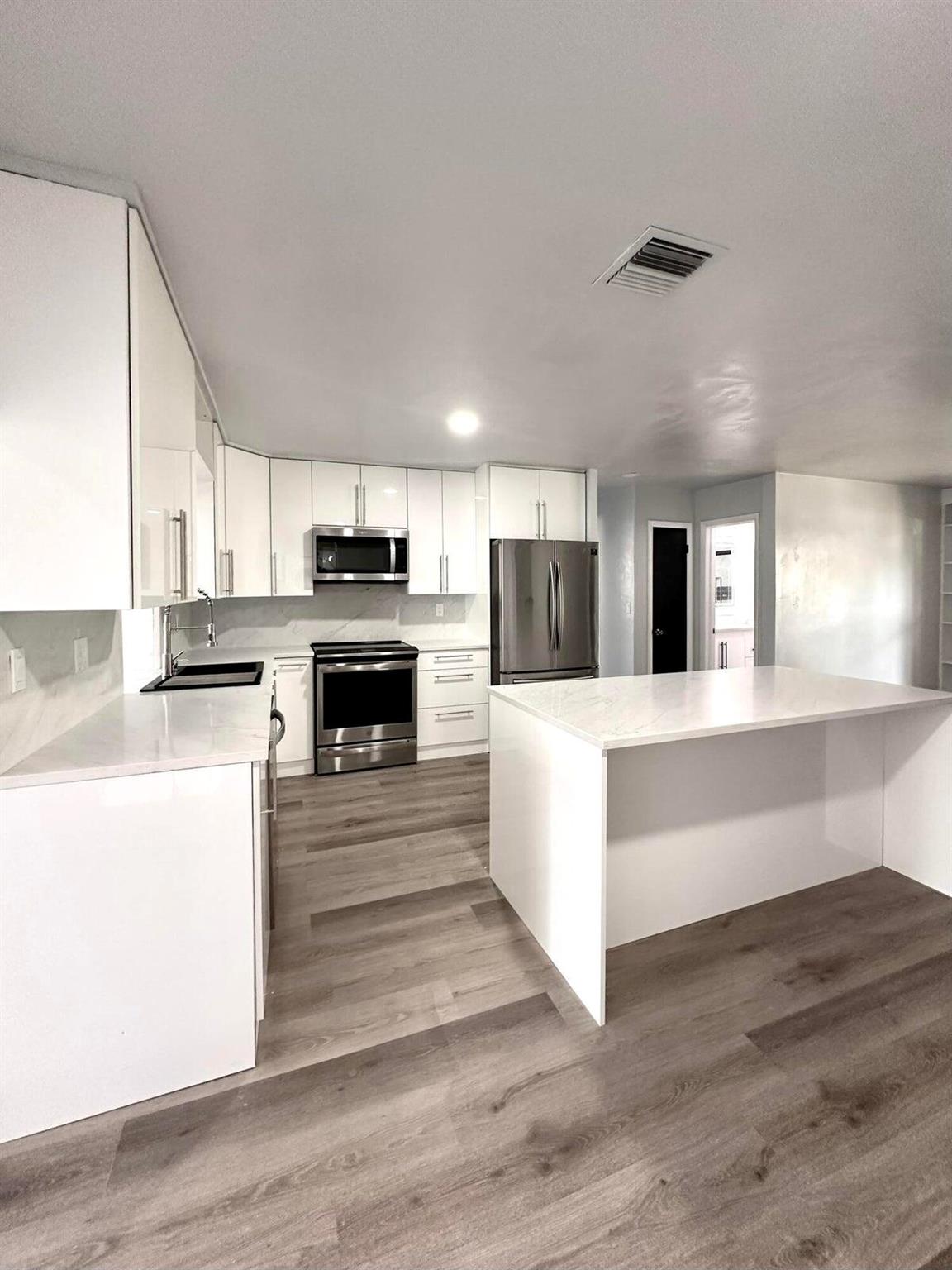 LEGION HEIGHTS - Residential