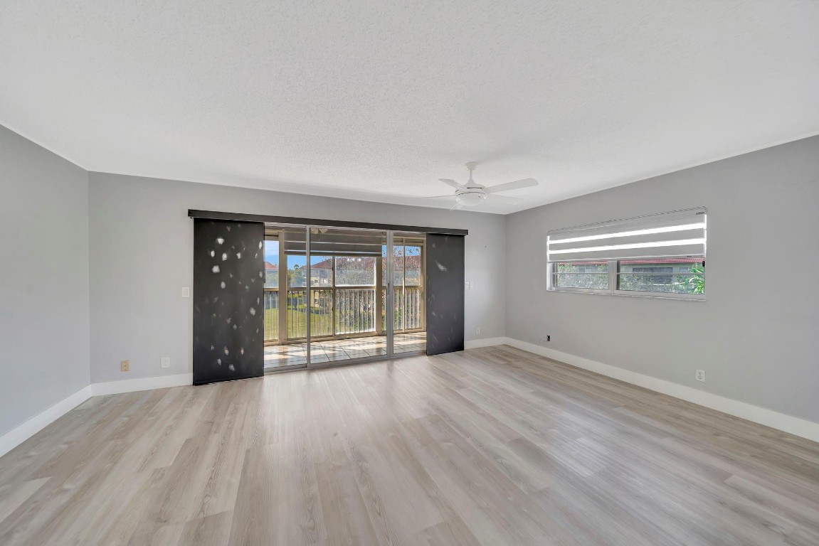 IVANANHOE - Residential