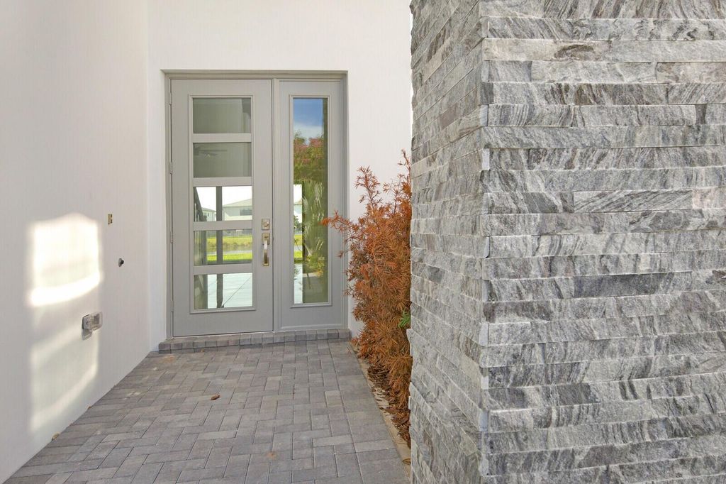 Photo of 8068 Laurel Falls Drive, Boca Raton, FL 33496 (MLS # R11097908)