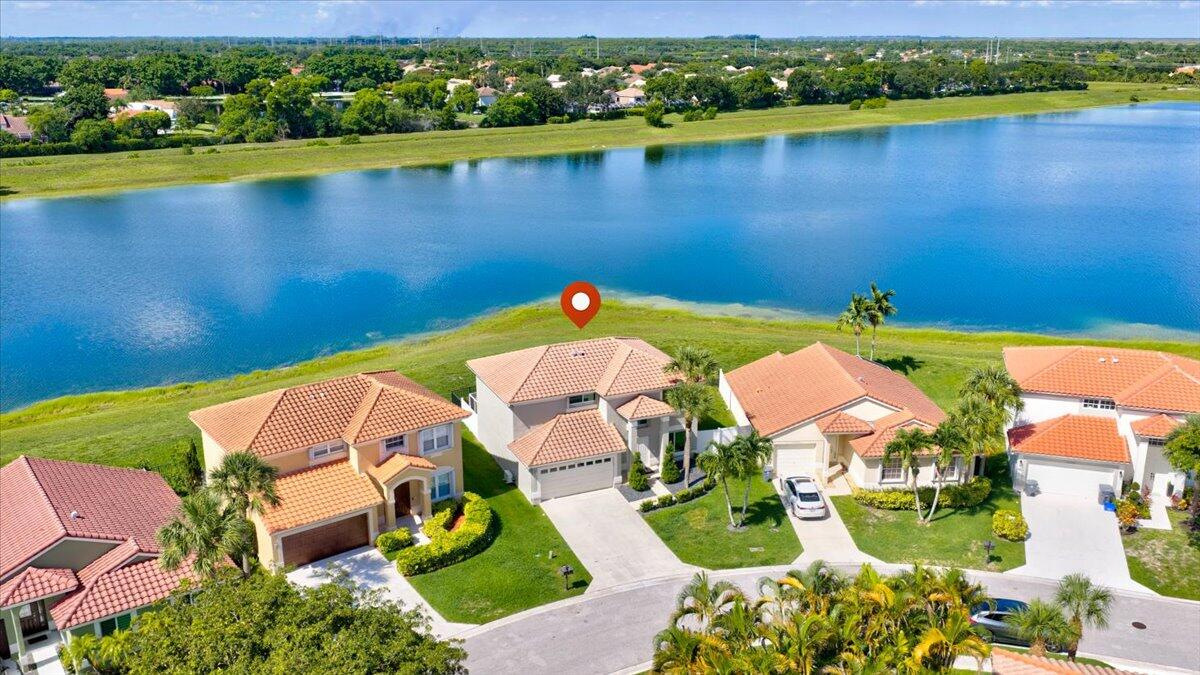 10712 Oak Lake Way