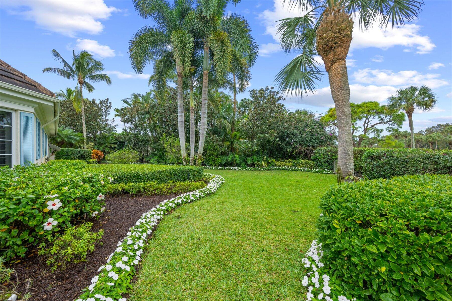 LOXAHATCHEE CLUB AT MAPLE - Residential