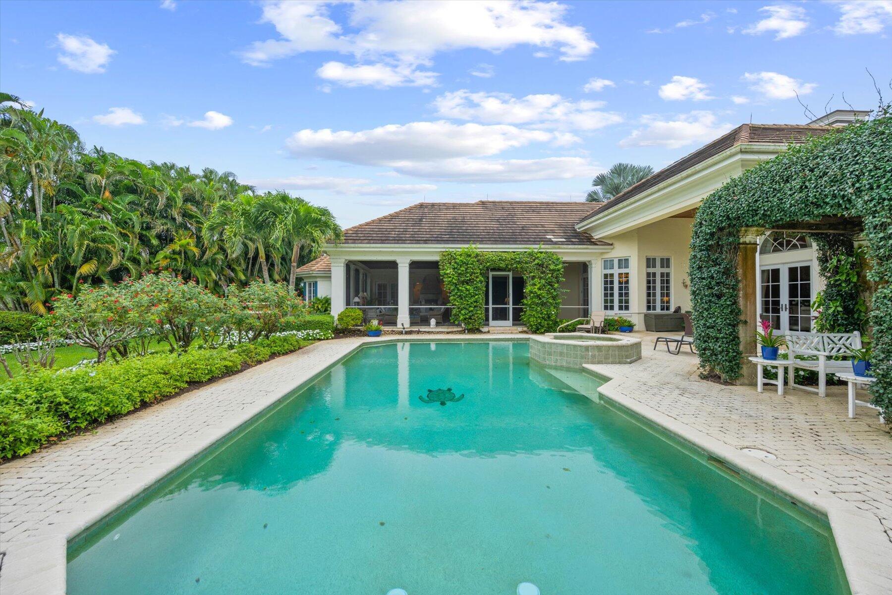 LOXAHATCHEE CLUB AT MAPLE - Residential