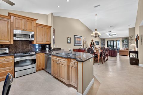 10021 Andrea Lane B Boynton Beach FL 33437