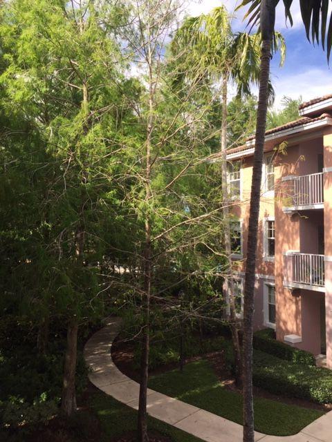 CYPRESS POINTE AT CORAL SPRINGS CONDO - Residential