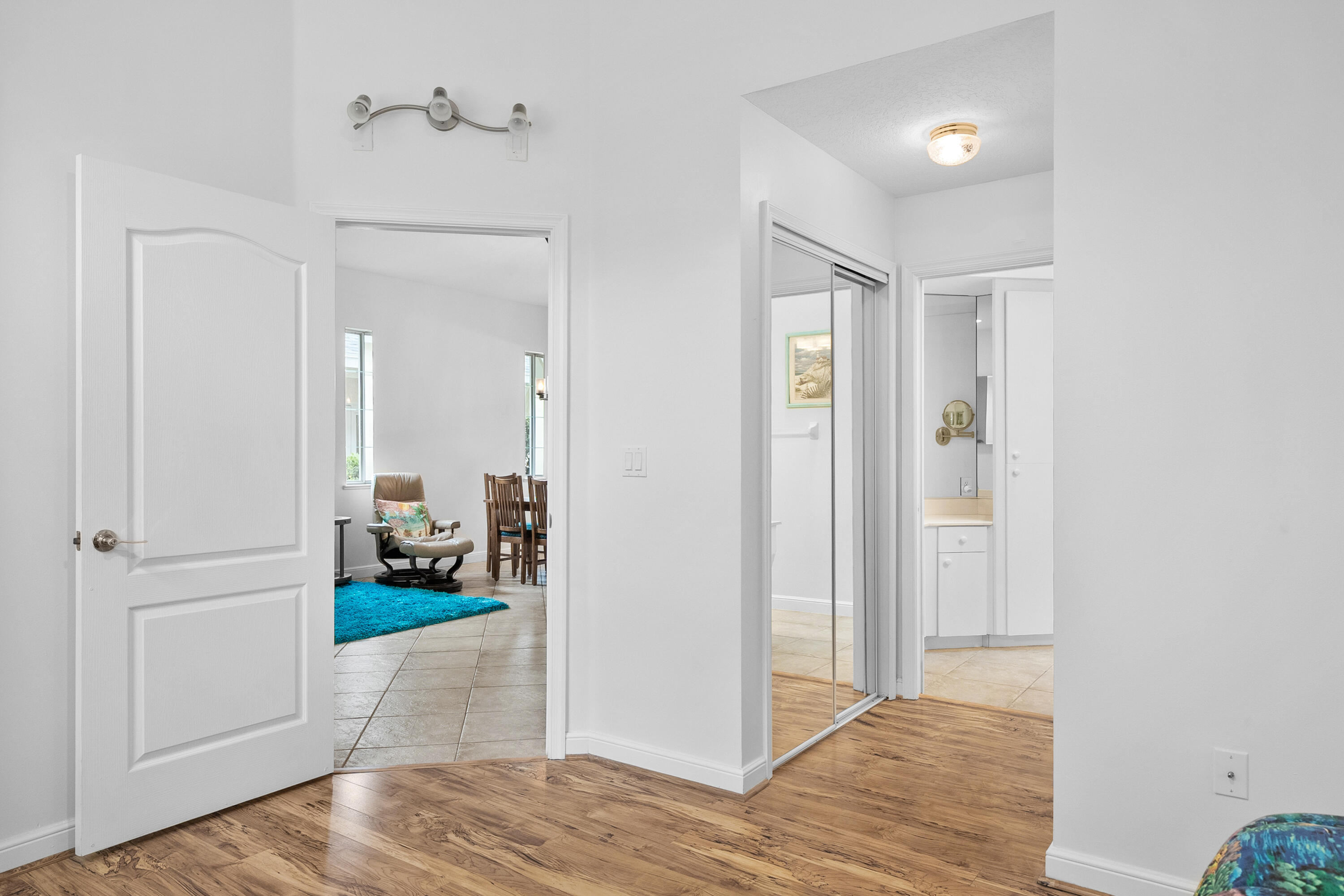 MOON RIVER - Residential