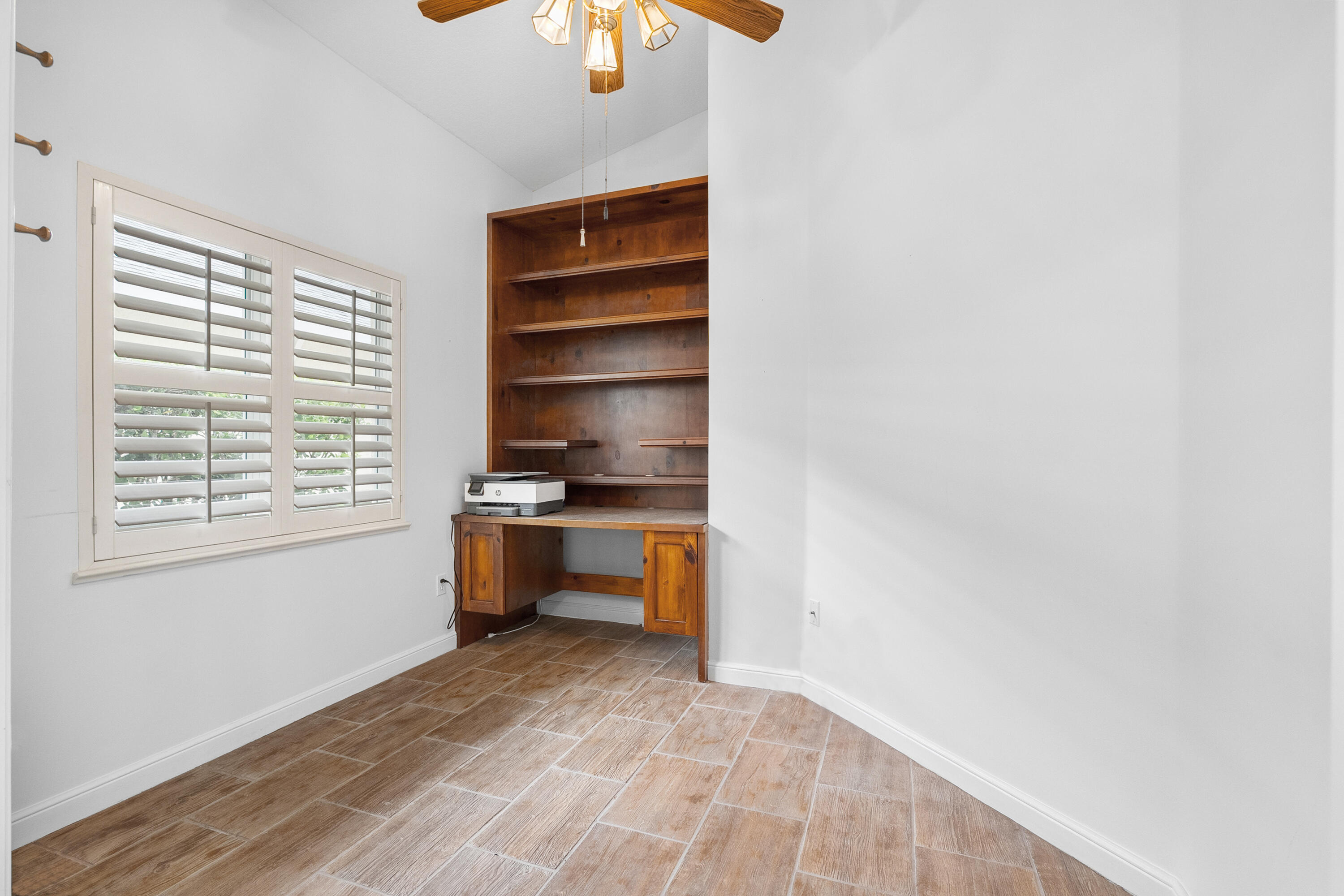 MOON RIVER - Residential